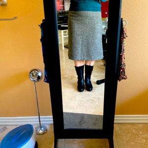 Size 6 GAP skirt